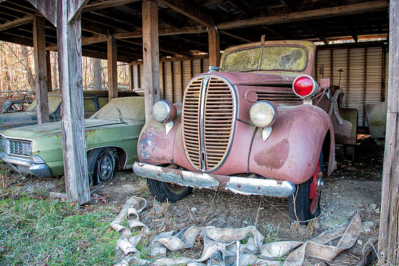 Old Car City